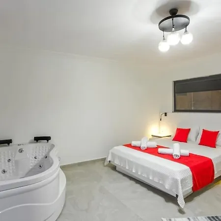 Hotel Kahya 1 / Kalkan 4*